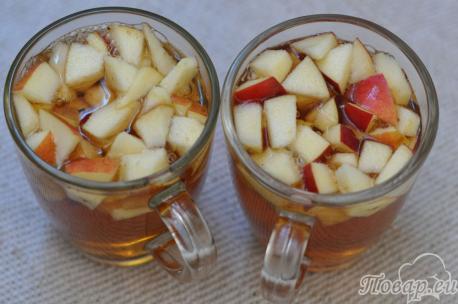 Чай с яблоками и корицей: готовый напиток