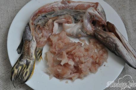Фаршированная рыба в духовке: разделка