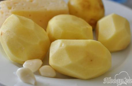 Картофель с сыром в духовке: продукты