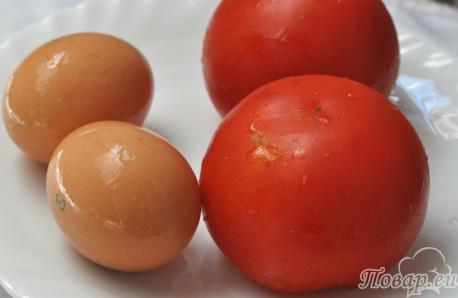 Омлет с помидорами: продукты