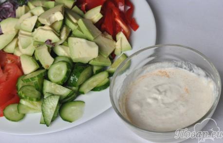 Овощной салат с авокадо: заправка