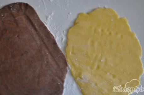 Пласты теста для приготовления песочного печенья Улитка