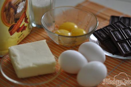 ингредиенты для приготовления горячих шоколадных пирожных
