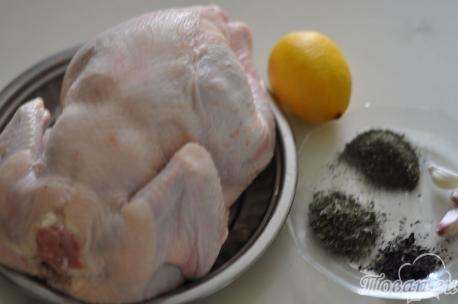 ингредиенты для приготовления курицы с травами в духовке