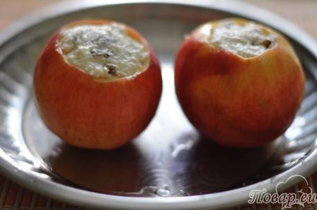 Приготовление печёных яблок в духовке с начинкой