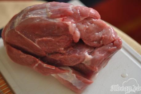 Подготовка мяса для приготовления шашлыка из свинины