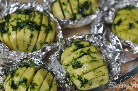 Пряный картофель в духовке: картофель с зеленью