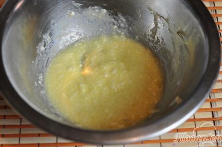 Рецепт клецек: масло с желтком