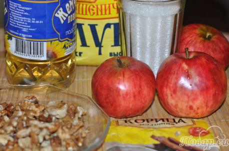 Рецепт коврижки с яблоками: продукты