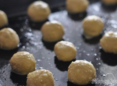 Рецепт луковых булочек: шарики