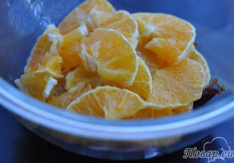 Салат итальянский с апельсинами: подготовленные апельсины