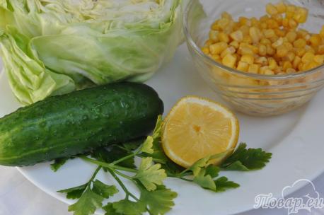 Салат из свежей капусты с огурцом: продукты