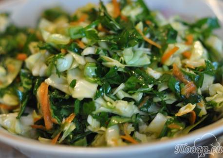 Салат витаминный из капусты: заправка масло