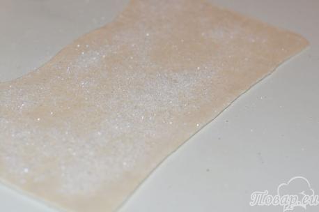 Сердечки из слоёного теста с сахаром: тесто с сахаром