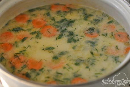 Суп с плавленым сырком и овощами: готовый суп
