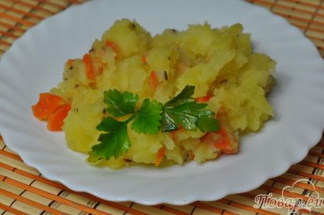 Тушёный картофель с тмином: готовое блюдо