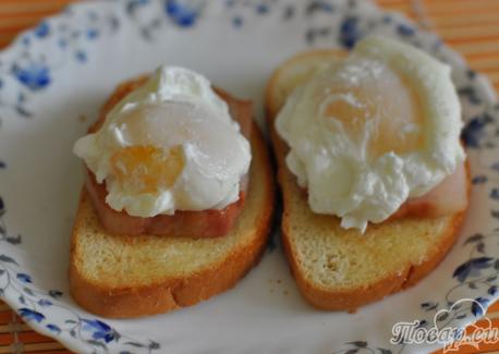 Яйца Бенедикт с голландским соусом: яйца пашот