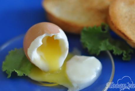 Как правильно варить яйца всмятку