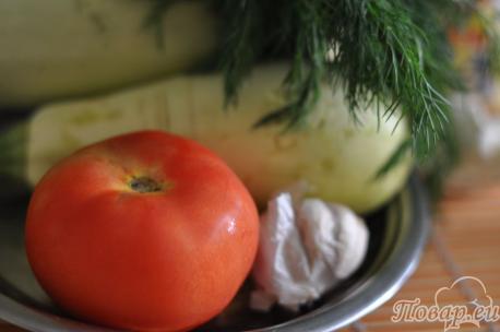  ингредиенты для приготовления закуски из кабачков с помидорами